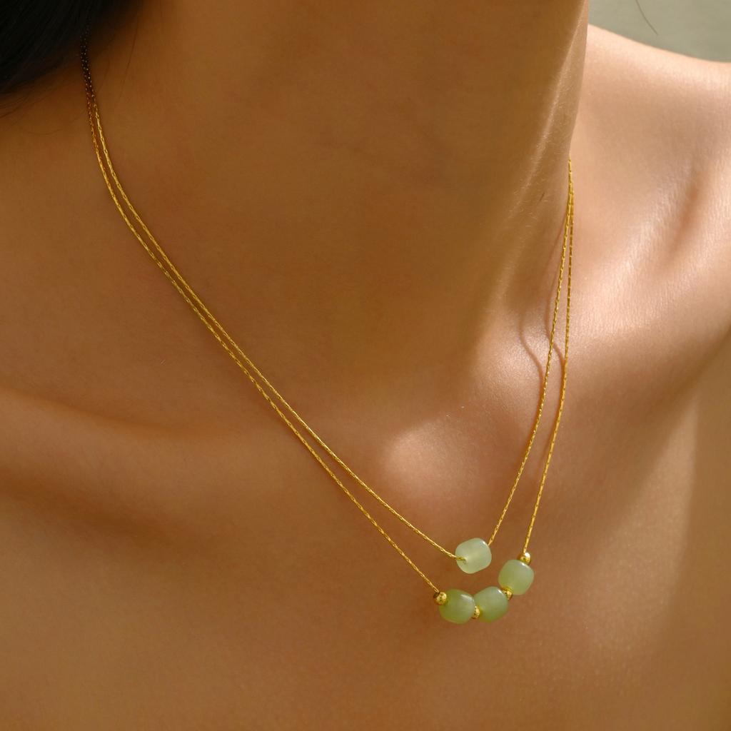 Wind Lady Necklace Niche Geometric Woven Jade Transfer Bead Design Pendant Collarbone Chain Two-piece Set