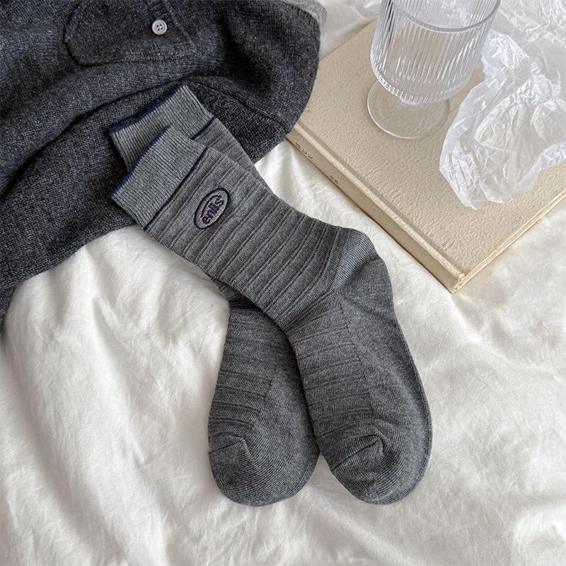 New Socks Korean Embroidered Letter Texture Cotton Mid-Leg Socks Casual Versatile Sports Socks