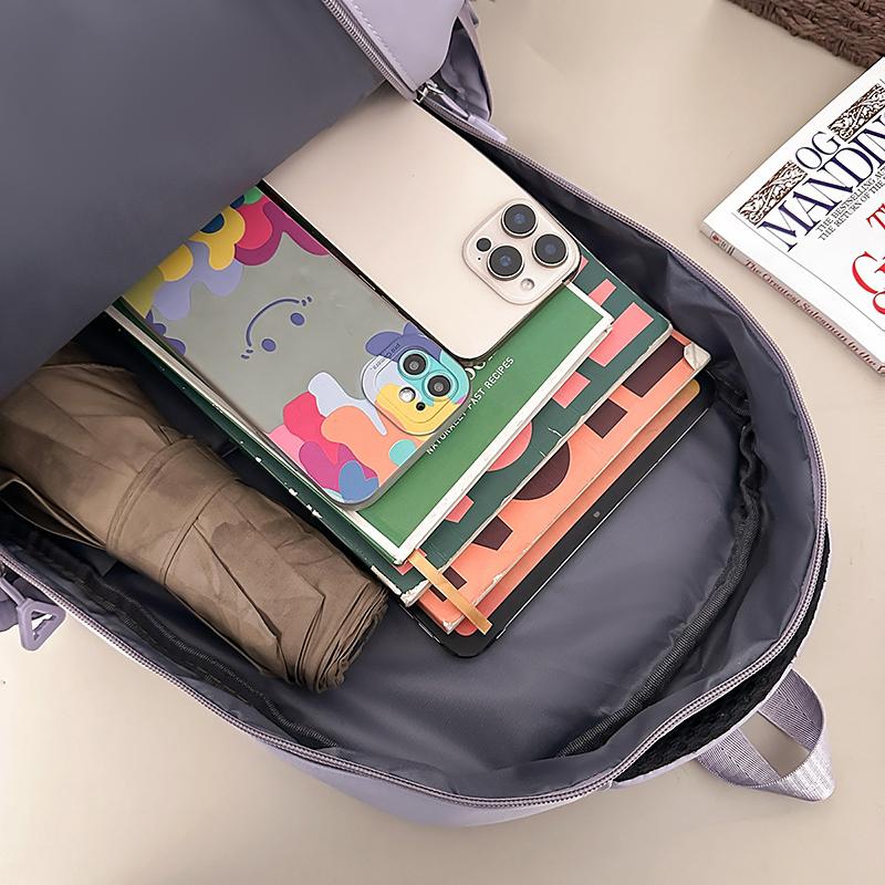 Large Capacity Student Schoolbag Lightweight Waterproof Women's Backpack Class Commuter Backpack