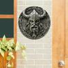 Vintage severský kovový nástěnný umělecký znak Kulatý hliníkový 2D plochý panel Viking válečník helma severská mytologie dekor