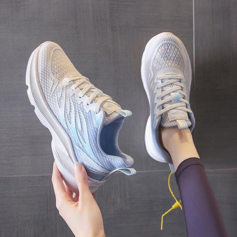 Women's shoes, sports shoes with soft soles, new autumn breathable and lightweight, military training cushioning, casual mesh running shoes, women