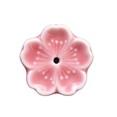 Realistischer Aromatherapie-Räucherstövchen Polierte Keramik Eleganter Blumen-Räucherstäbchenhalter für Geschenke