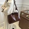Retro Chic Tote Bag For Women Fashionable Large Capacity Casual Handbag In Black Brown White