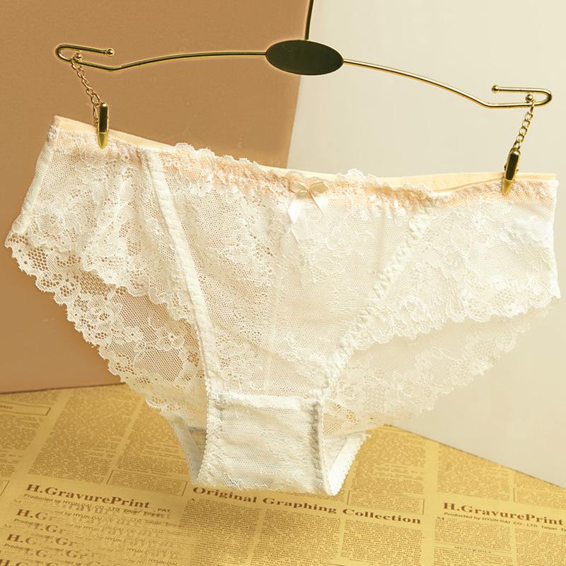 Women's Lace Mesh Underwear Transparent Seamless Low Waist Cotton Crotch Hollowed Out Underwear