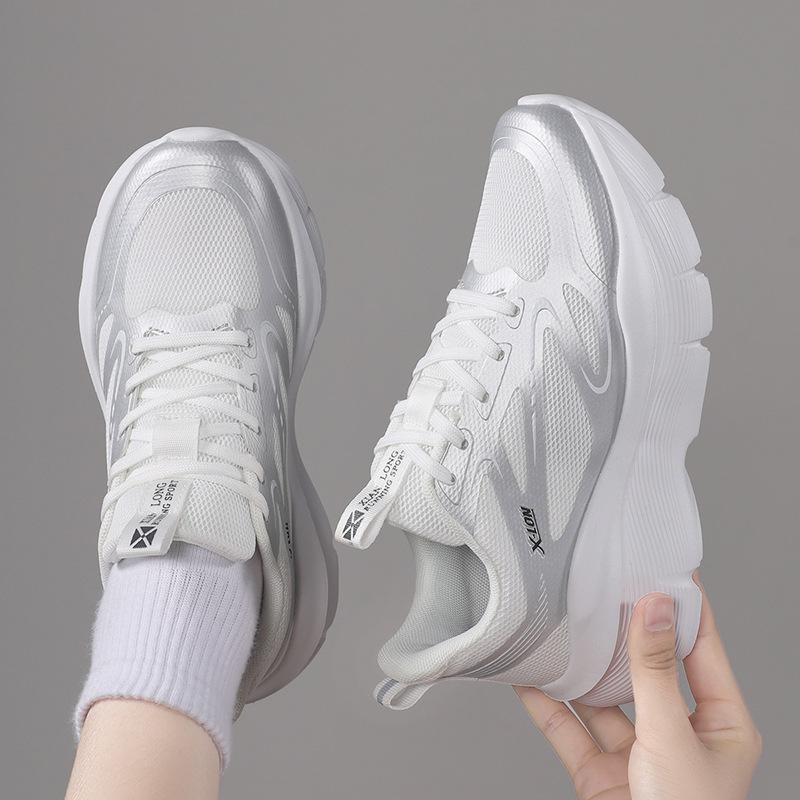 

2025 summer breathable mesh running shoes large size men s shoes sports shoes student marathon running shoes casual shoes 45