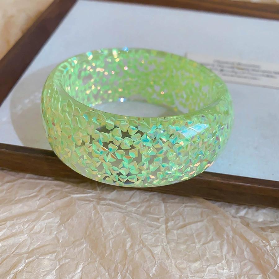 2026 Trendy Dopamine Colored Resin Round Bracelet For Fashion Summer Women Charm Personalized Retro Jewelry Accessories