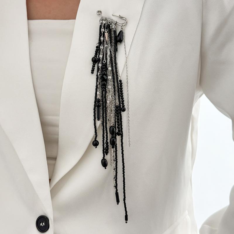 1PC Understated Luxury Multi-functional Brooch Beaded Tassel Gifts Exquisite Alloy Elegance Tassel Lightweight Fixed Buckle Suit