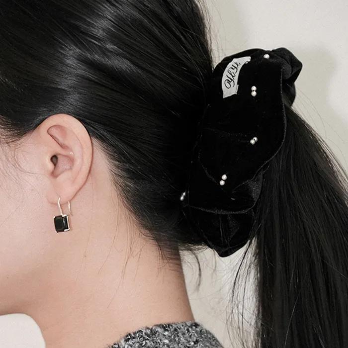 _Tin Tin Scrunchie, BLACK