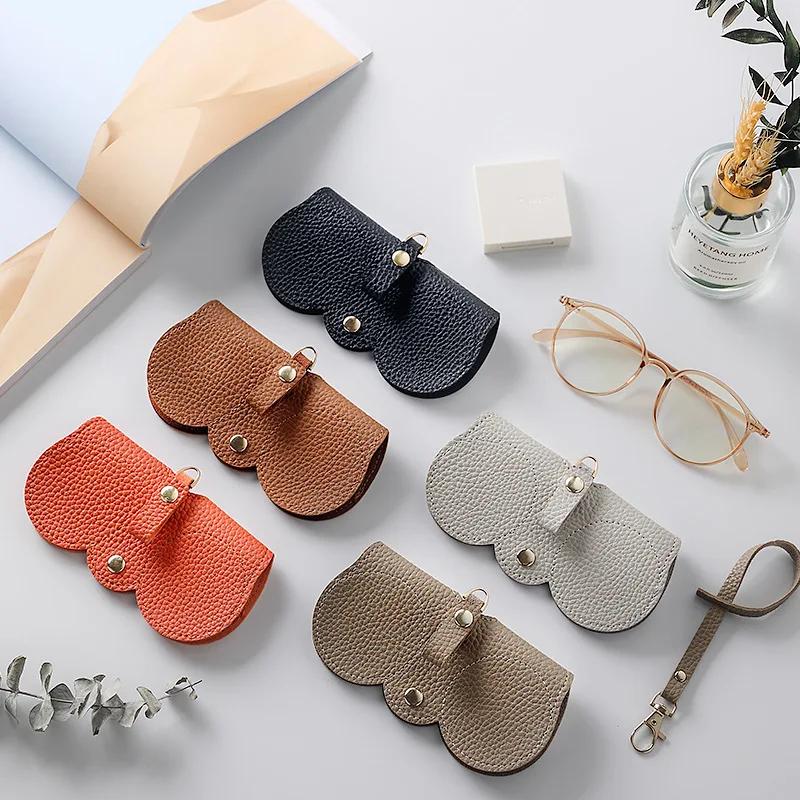 New Sunglasses Storage Bag Sunglasses Leather Protective Case Lovely Glasses Clip Women Simple Glasses Bag Can Be Hung