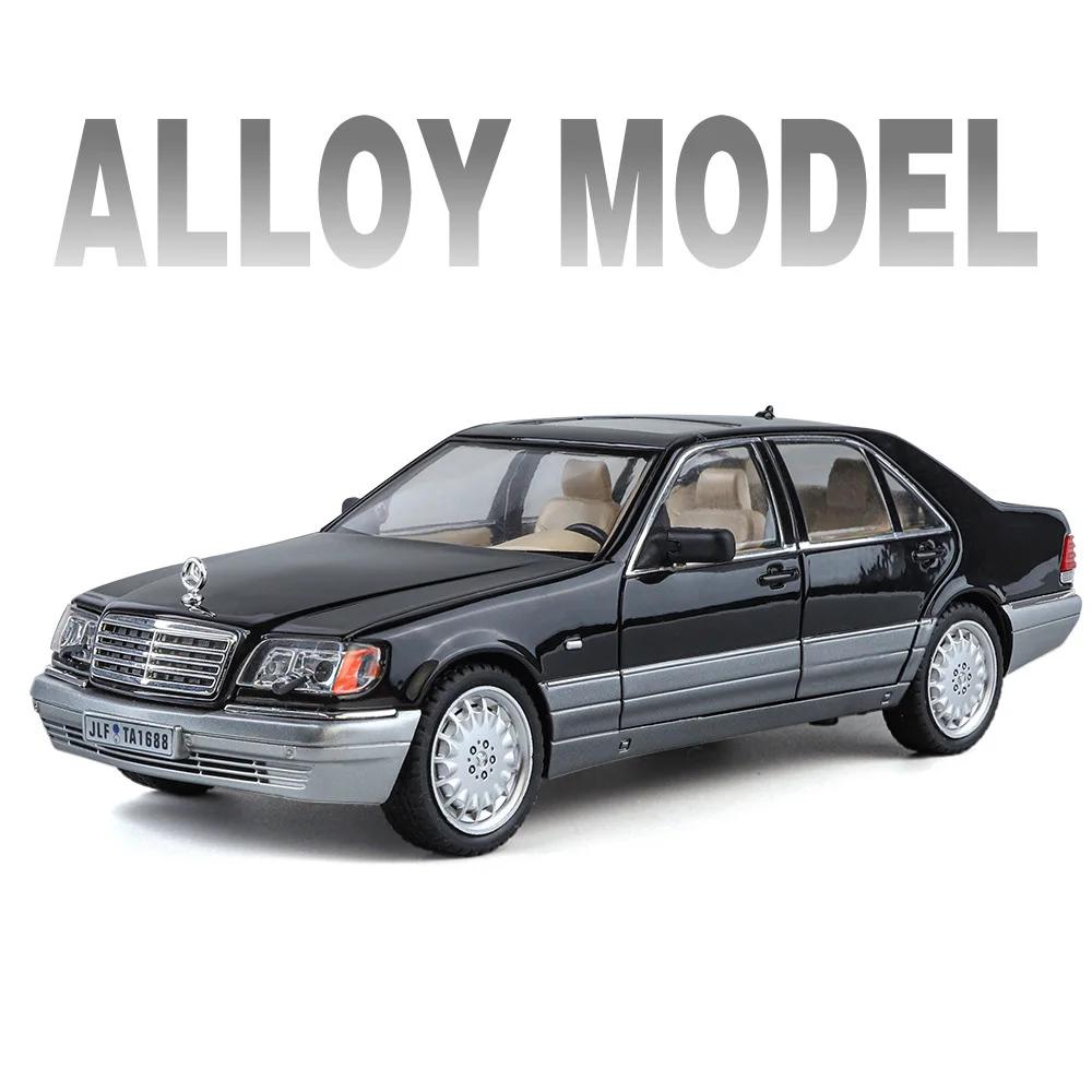 1:24 Scale S320 Classic Car Model Toy Diecast Metal Simulation Sound Light Miniature Street Bikes Models Hobby Ornaments Gifts