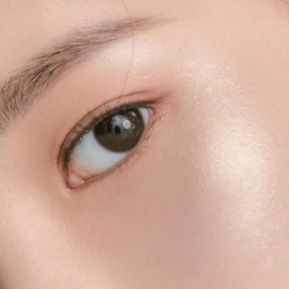 INGLOT Intense Sparkler Pearl Highlighter No. 11 Champagne Beam