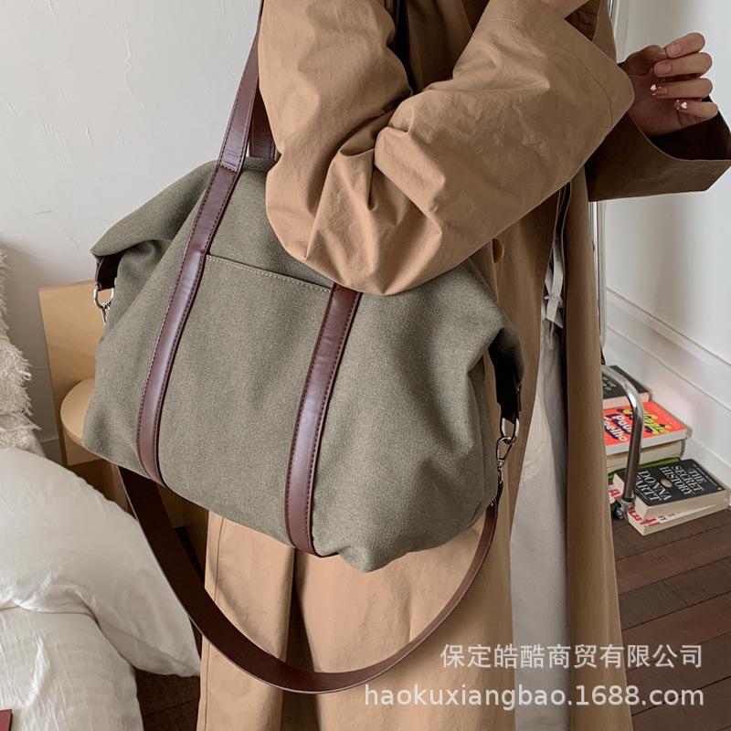 Canvas bag women's large capacity 2025 new autumn and winter casual messenger bag versatile single shoulder college student class tote bag