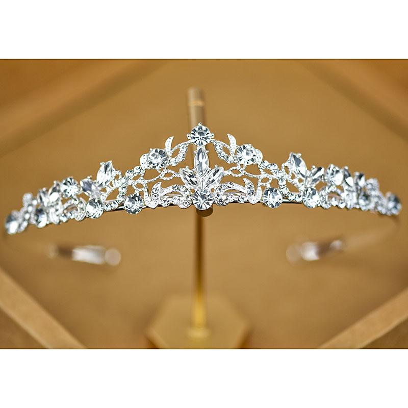 

Свадебная корона Ободок Ободок Сплав Аксессуары для волос Яркий бриллиантовый ободок Полный бриллиантов Принцесса Роскошная свадебная корона