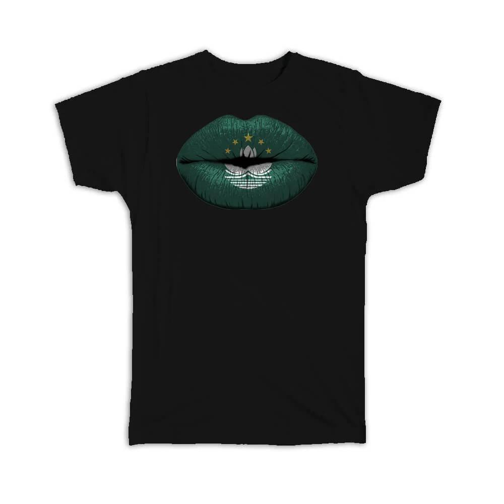 Gift T-Shirt : Lips Macanese Flag Macau Expat Country For Her Women Feminine 3XL