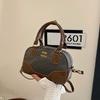 Retro casual shell bag women's 2025 autumn and winter new fashion trendy shoulder oblique span bag to work commuter armpit bag