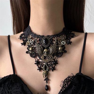 Retro Gothic Punk Style Black Skull Necklace Halloween Costume Pendant Necklace Accessories