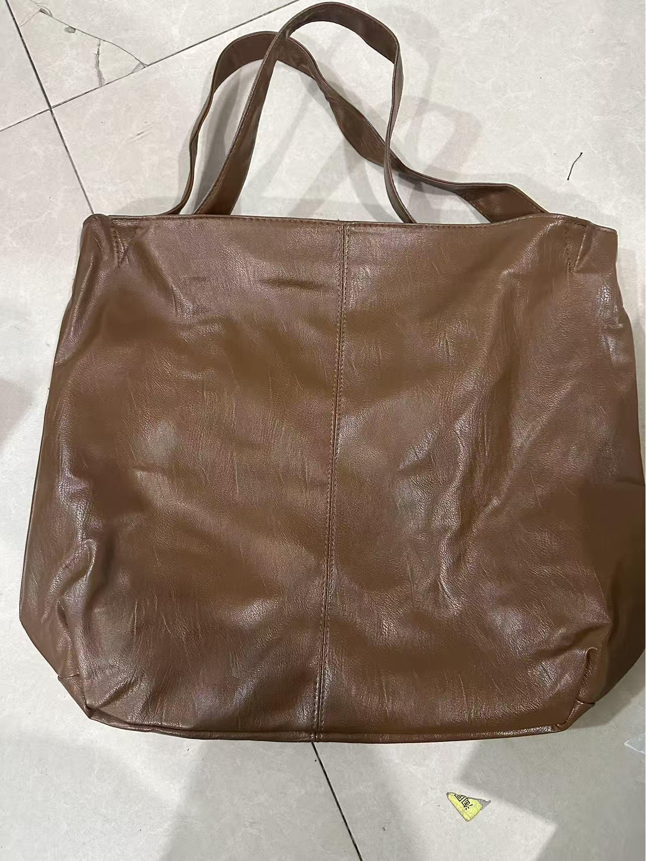 

2023 Женская большая сумка-тоут через плечо в корейском стиле - Ретро и трендовая коричневый