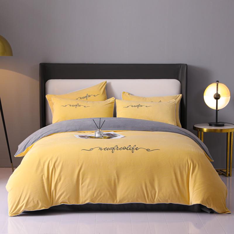 Plush Winter Fleece Velvet 4-Piece Baby Bedding Set: Duvet Cover & Bed Sheet