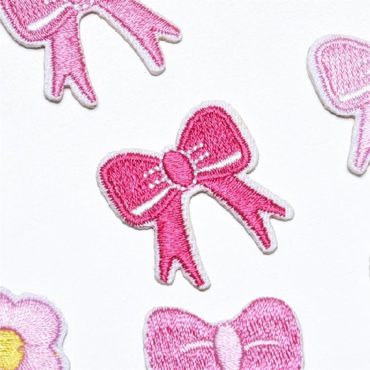 18 peças Patches Bordados de Desenho Animado Laço Adolescente Bordado Patches de Reparo para Artesanato e Decoração de Vestuário