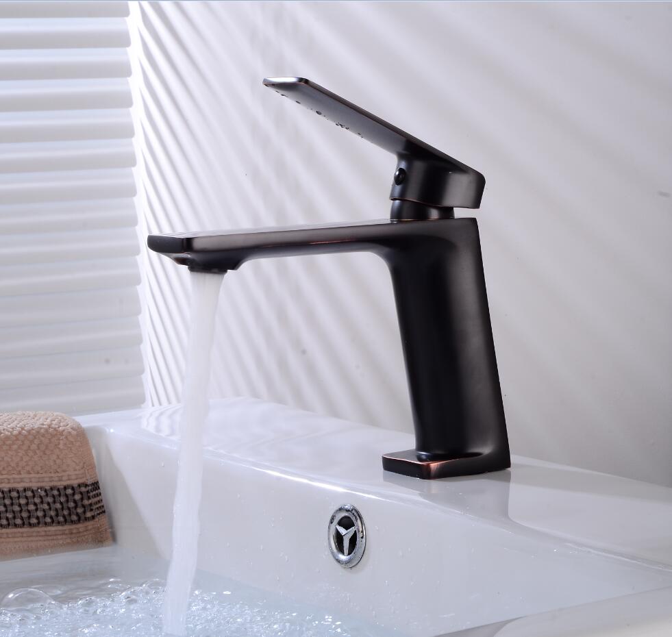 Chrome Basin Faucet Bathroom Sink Faucet Single Lever Chrome Faucet Basin Taps Deck Vintage Wash Hot Cold Mixer Tap Crane Brass