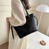 Chic And Trendy Pu Tote Shoulder Bag For Women Ideal For Commuting And Casual Use