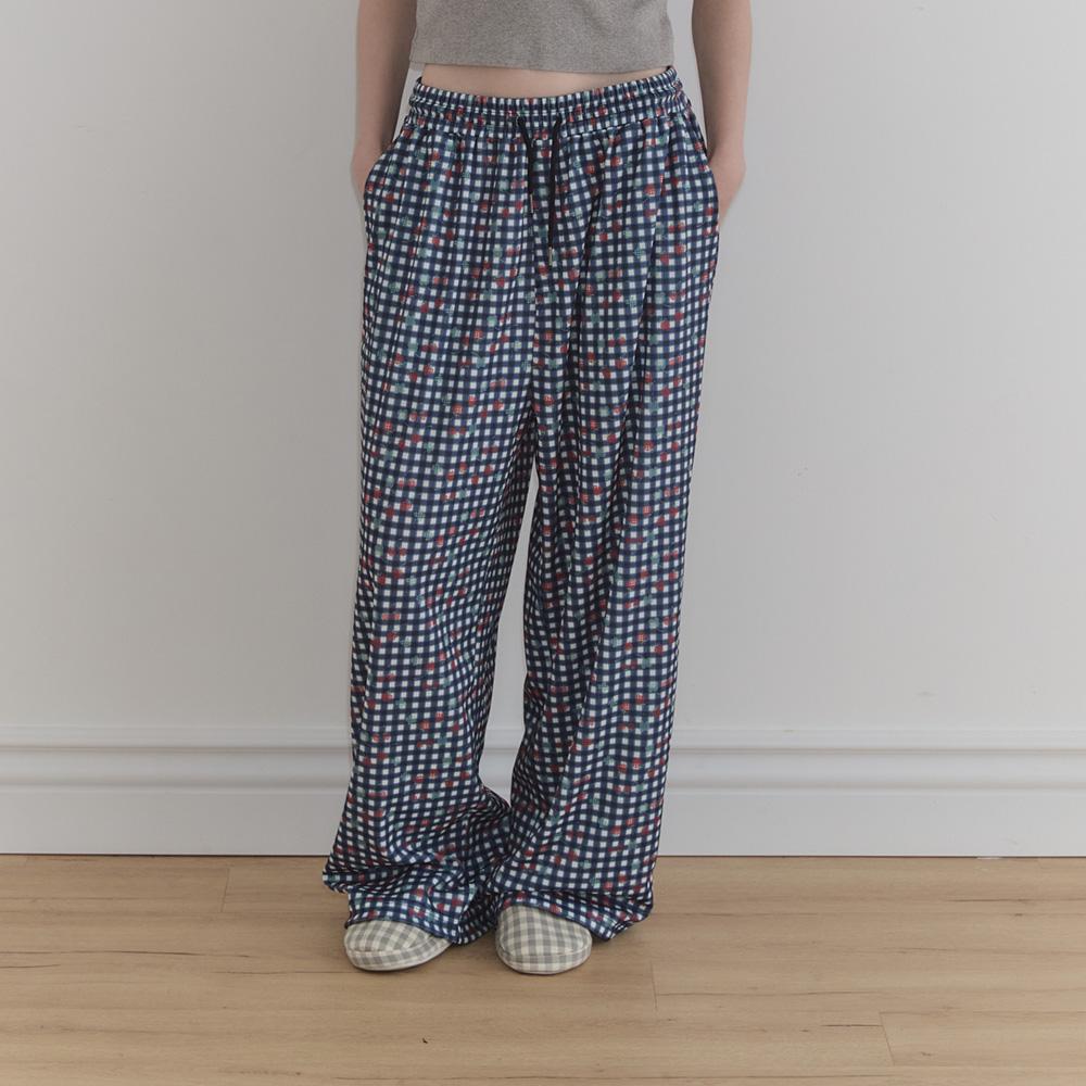 Myujeumudeu Lucky Berry 2-Way Jogger Wide Pants