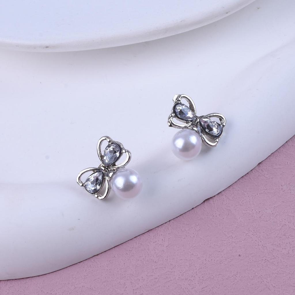 Elegant Zircon Bow & Pearl Stud Earrings for Women - 2024 Trendy High-End Luxury