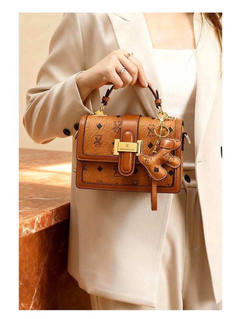 2025 Autumn/Winter Women's Retro High-End Print Crossbody Bag