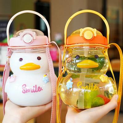 Sticlă de apă rață drăguță 1000ML cu pai Kawaii Sticle de apă pentru copii Capacitate mare Pahar cu pai de plastic Sticlă de băut Fără BPA