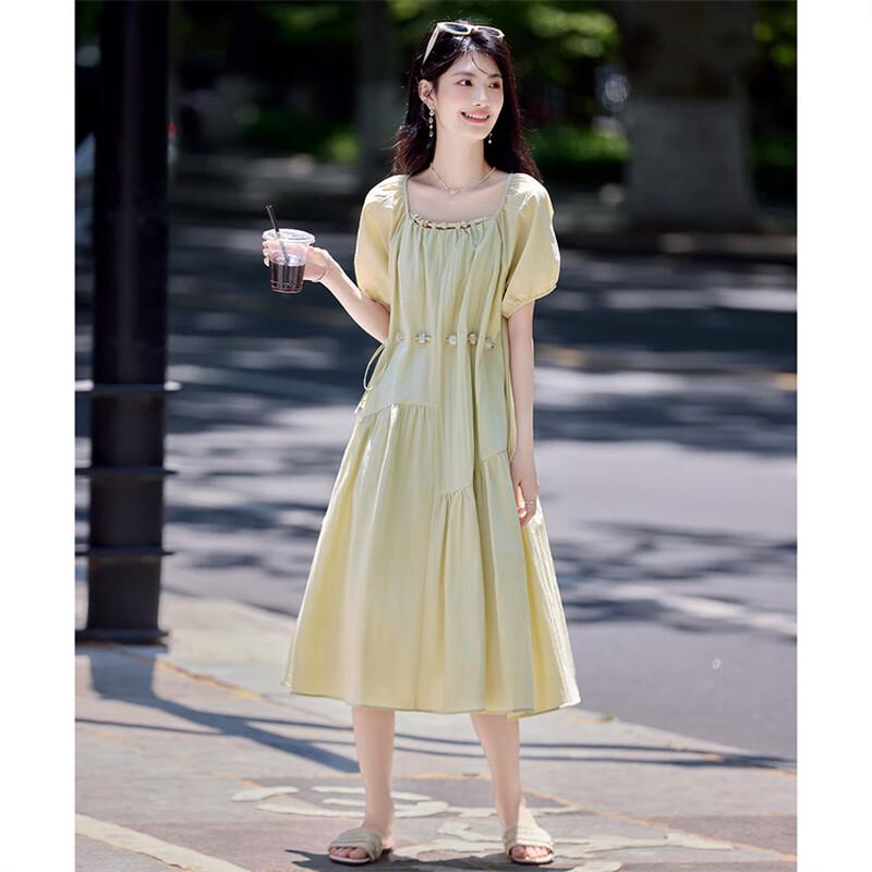 Spliced Pleated Midi Dress with Decorative Collar
