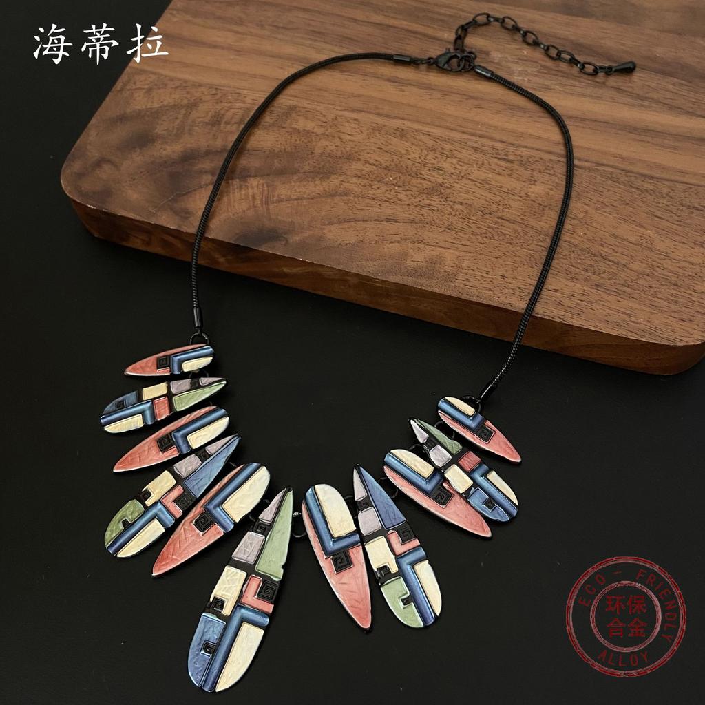 Luxury New Color Geometric Totem Necklace Earrings Set, Bohemian Ladies Premium Jewelry Set