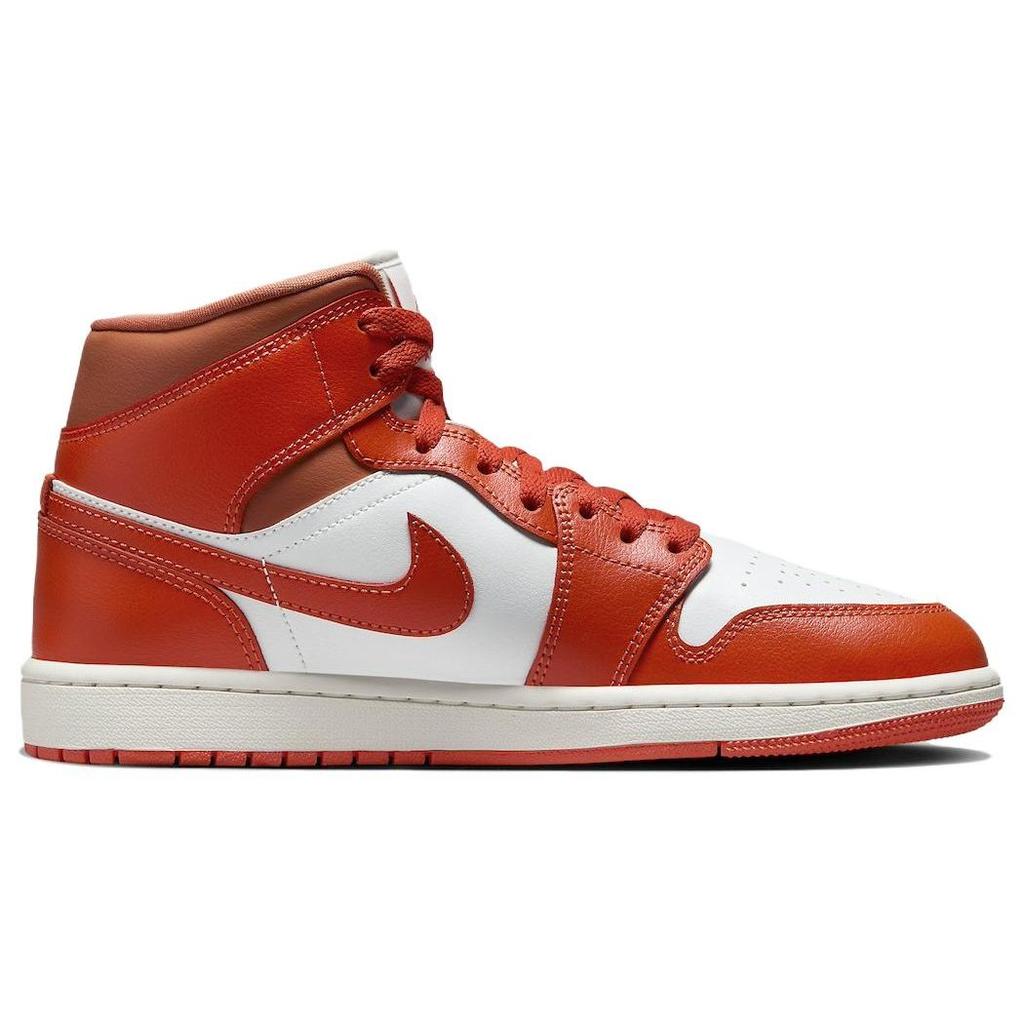 Sneakers da Donna Air Jordan 1 Mid Cosmic Clay Arancione Summit-Bianco Ambra-Marrone BQ6472-108