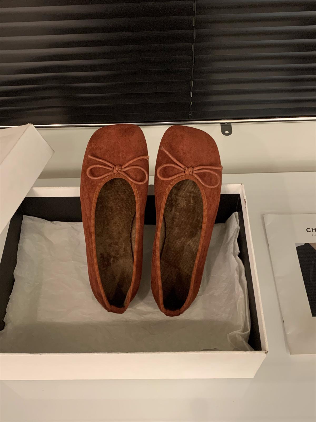 

Французские ретро туфли-лодочки на плоской подошве из замши с леопардовым принтом, женская обувь 2025 осень и зима, плюшевые туфли, туфли Doudou 40 кирпич красный