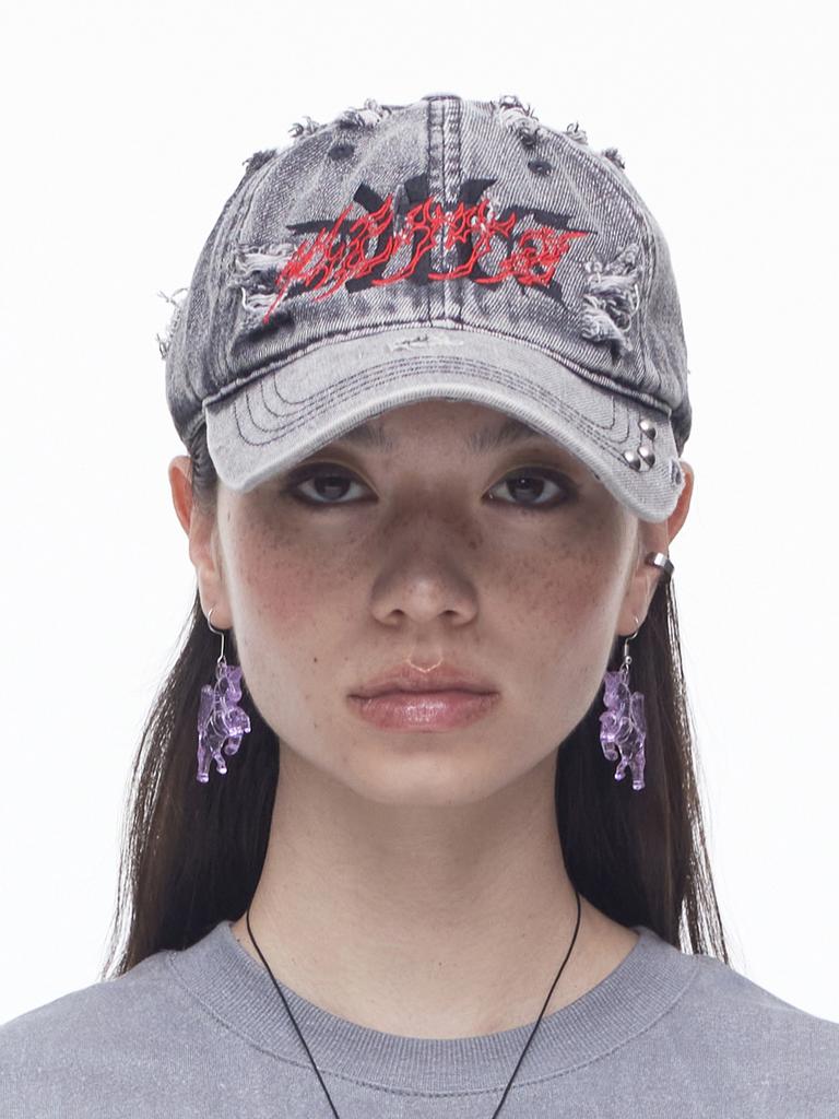 DILETTANTISME Distressed Denim Metal Cap (Gy)