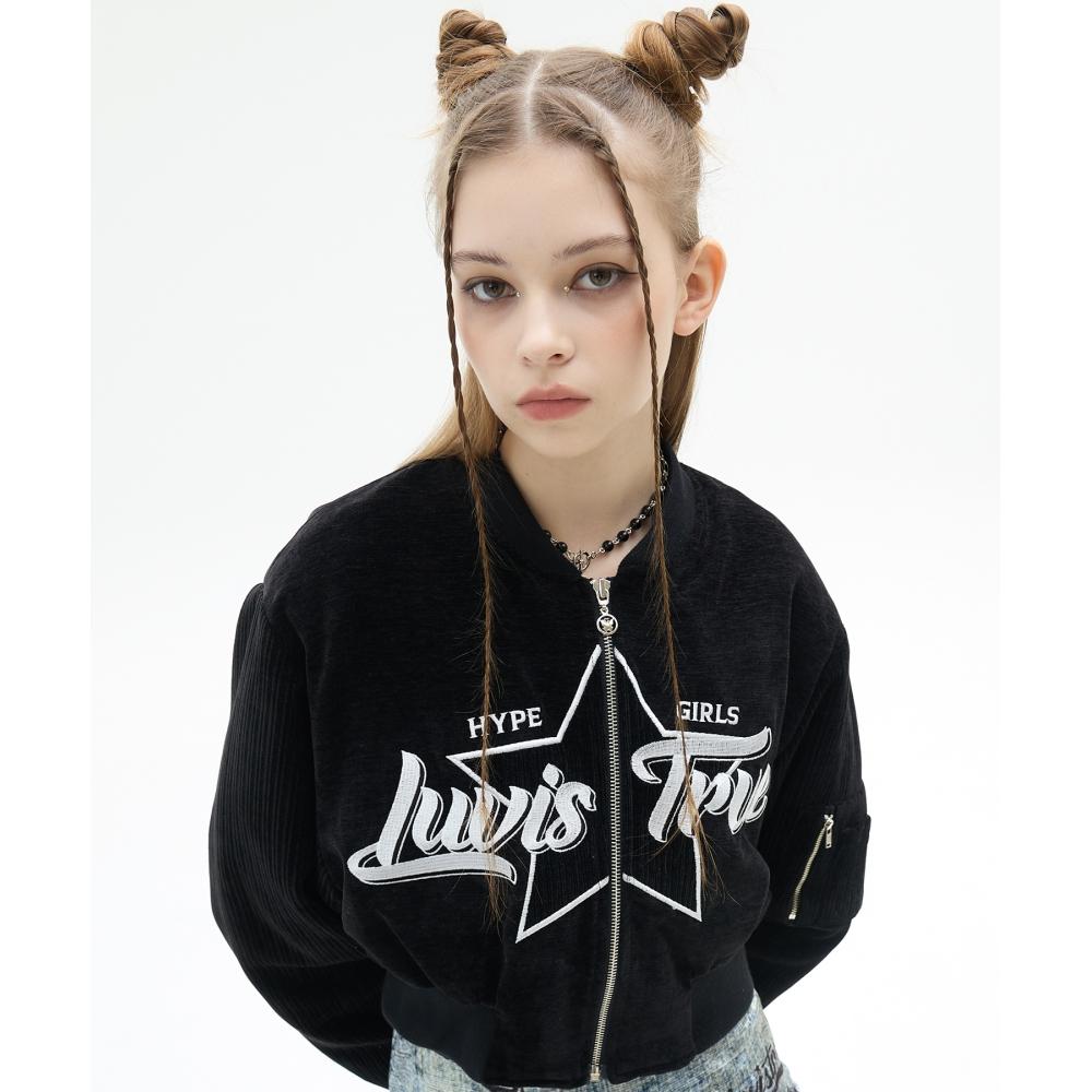 

УКОРОЧЕННАЯ КУРТКА LUV IS TRUE ЧЕРНАЯ
