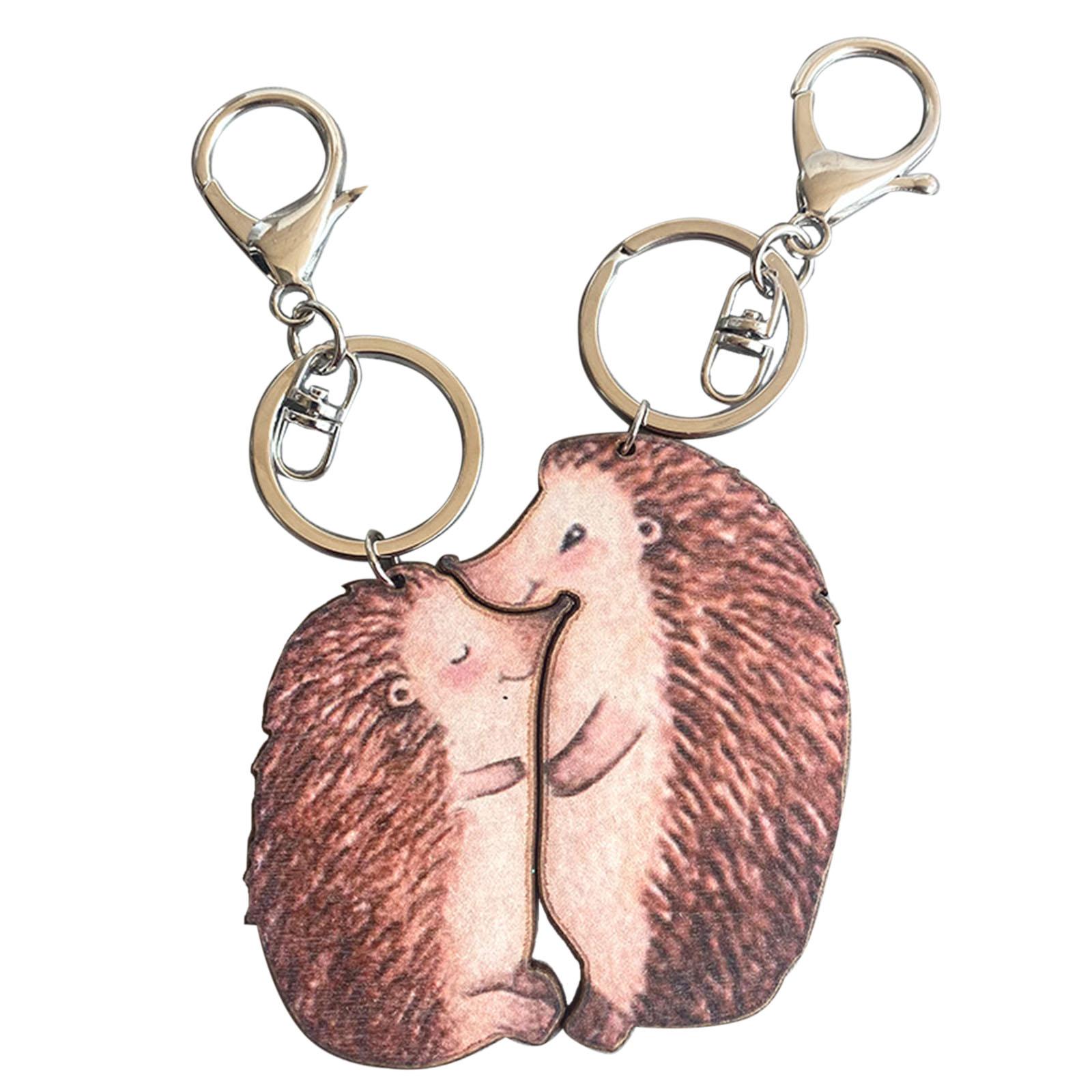 

2 шт., подарочный брелок для пары, милый брелок с изображением животных, кота, енота, ежа, подарок на день Святого Валентина на Рождество, День матери 3
