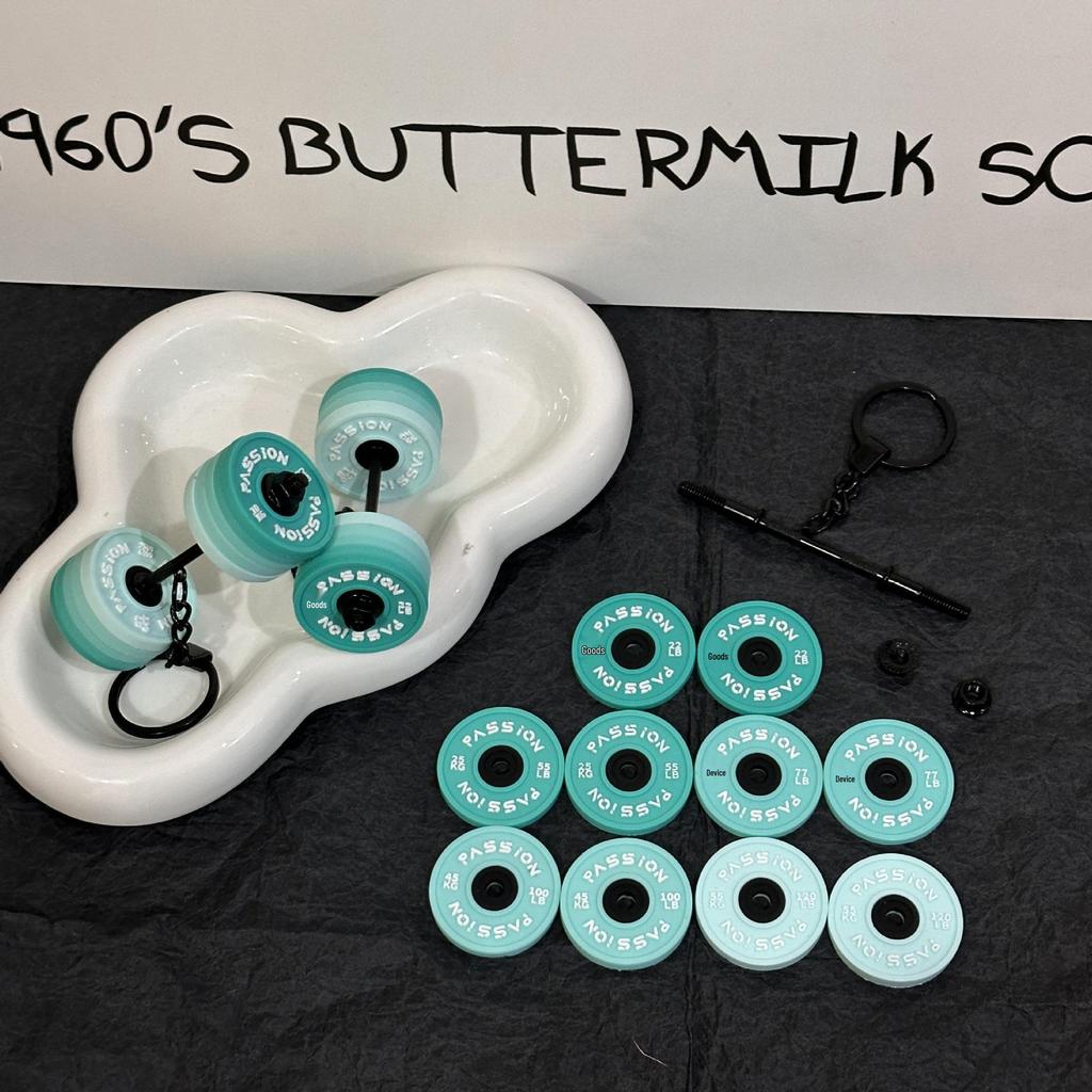 Miu Series Dumbbell Plate Keychain: Trendy Fitness Accessory & Sports Jewelry Gift