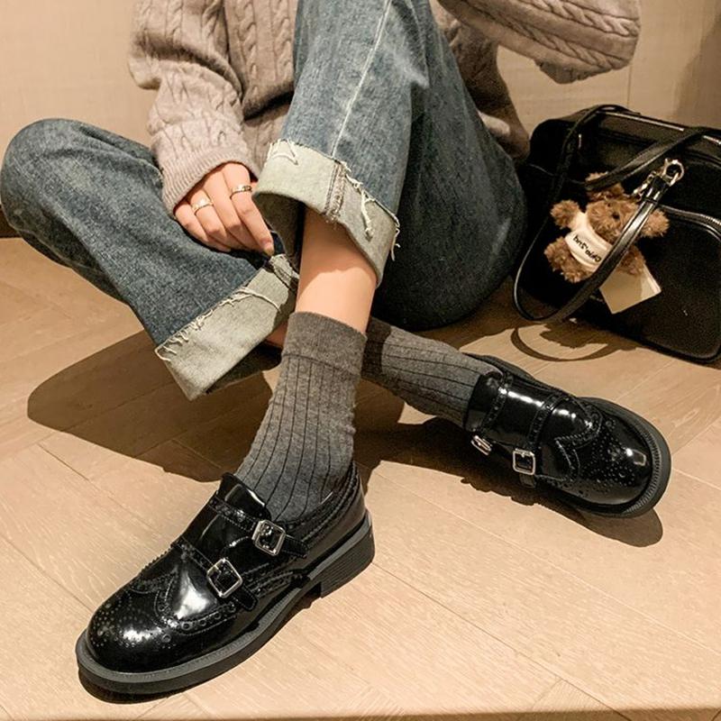 Fashion Women's new leather, cowhide, patent leather, cowhide, suede, metal belt buckle, carved hole, fashionable single shoe, work shoe