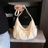 Drawstring large-capacity nylon shoulder bag new casual girl commuter bag versatile and lightweight student messenger bag