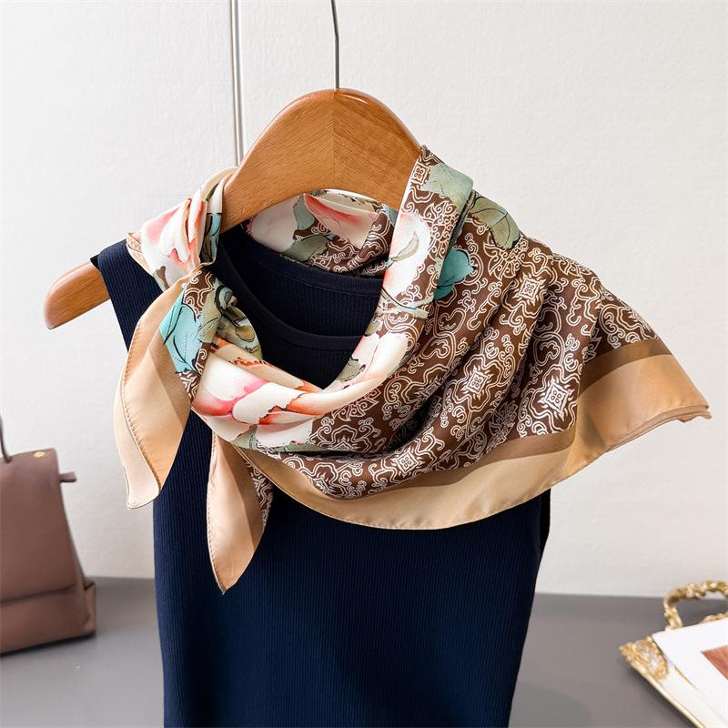 Sweet National Style Printing Simulation Silk Scarf Square Scarf High-End Shawl Versatile Neck Small Square Scarf Headscarf Scarf Women