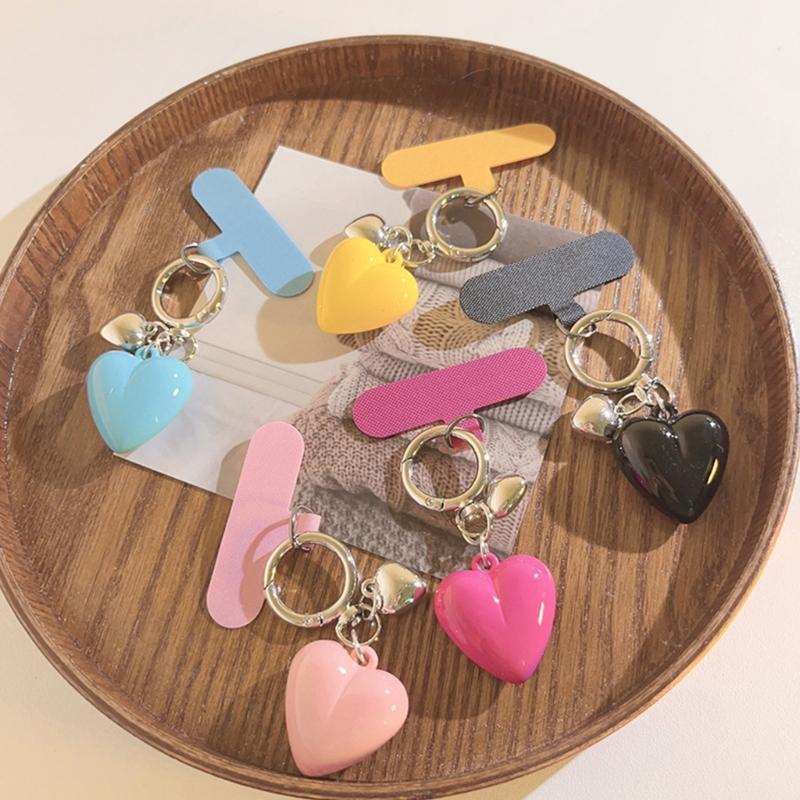 Cute Love Heart Pendant Pendant Keychain Stylish Keyring for Women Girls Bag Charm Elegant Purse Backpack Accessory