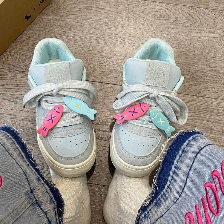 Guochao niche original small fish bread shoes women's 2026 spring new thick-soled leather surface white shoes board shoes