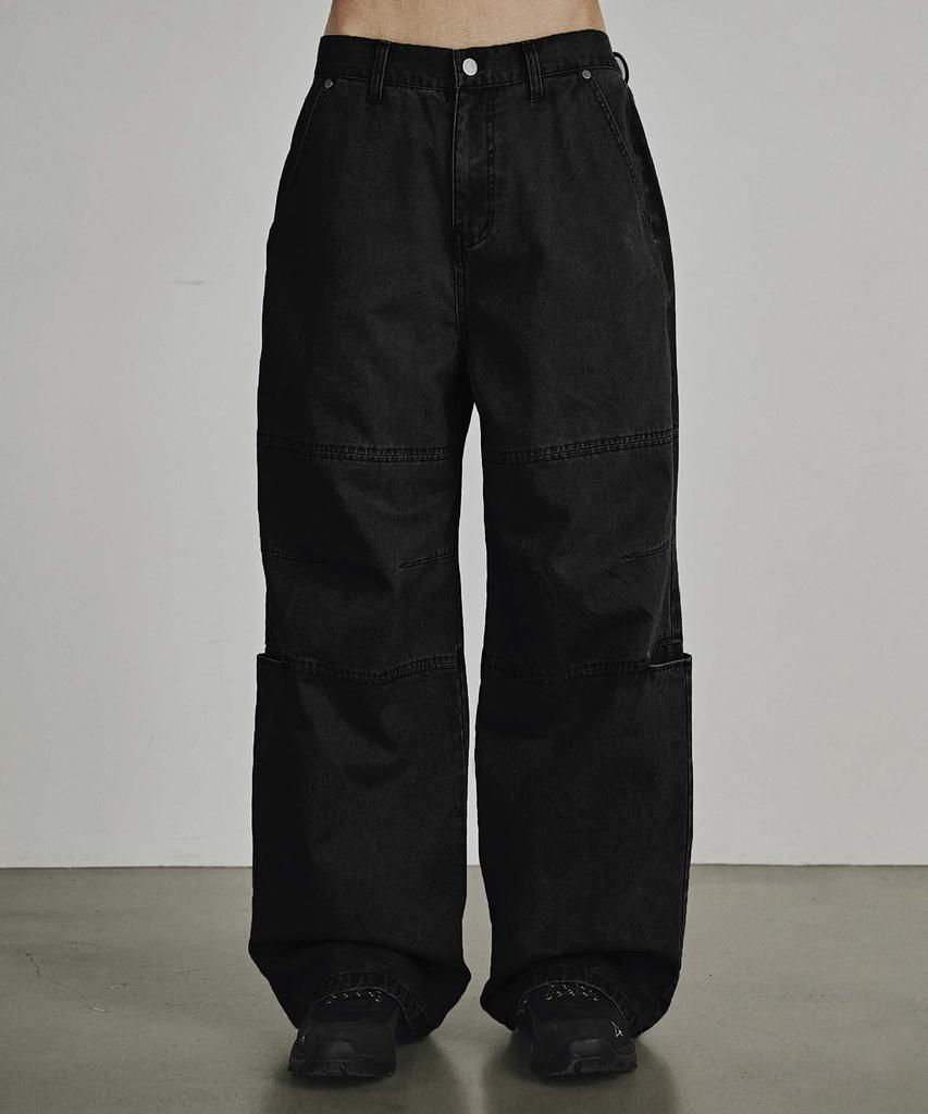 Kaneitei Wide Stud Carpenter Pants (Black)