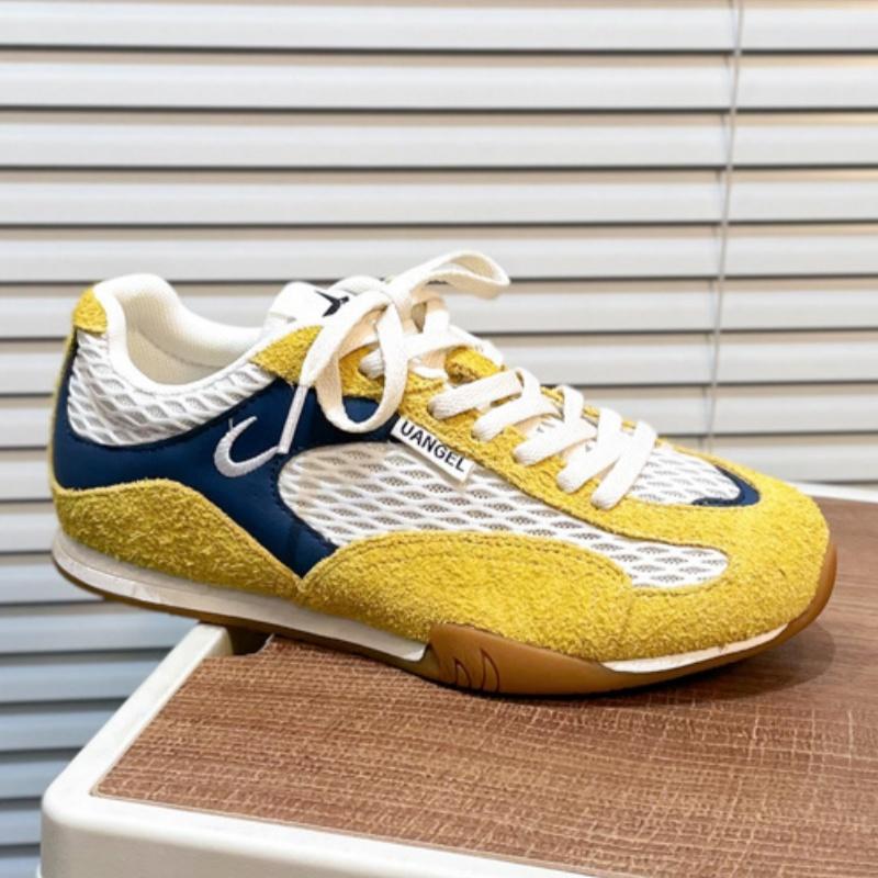 Fashion New Mesh Thin Soled Women Sneakers 2025 Fashionable Retro Concise Casual Comfortable Increased Sports Shoes Street Board Shoes