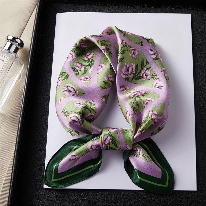 Silk scarf female small fresh pastoral forest plant printed small square scarf to make printed mulberry silk scarf 53*53cm лиловый