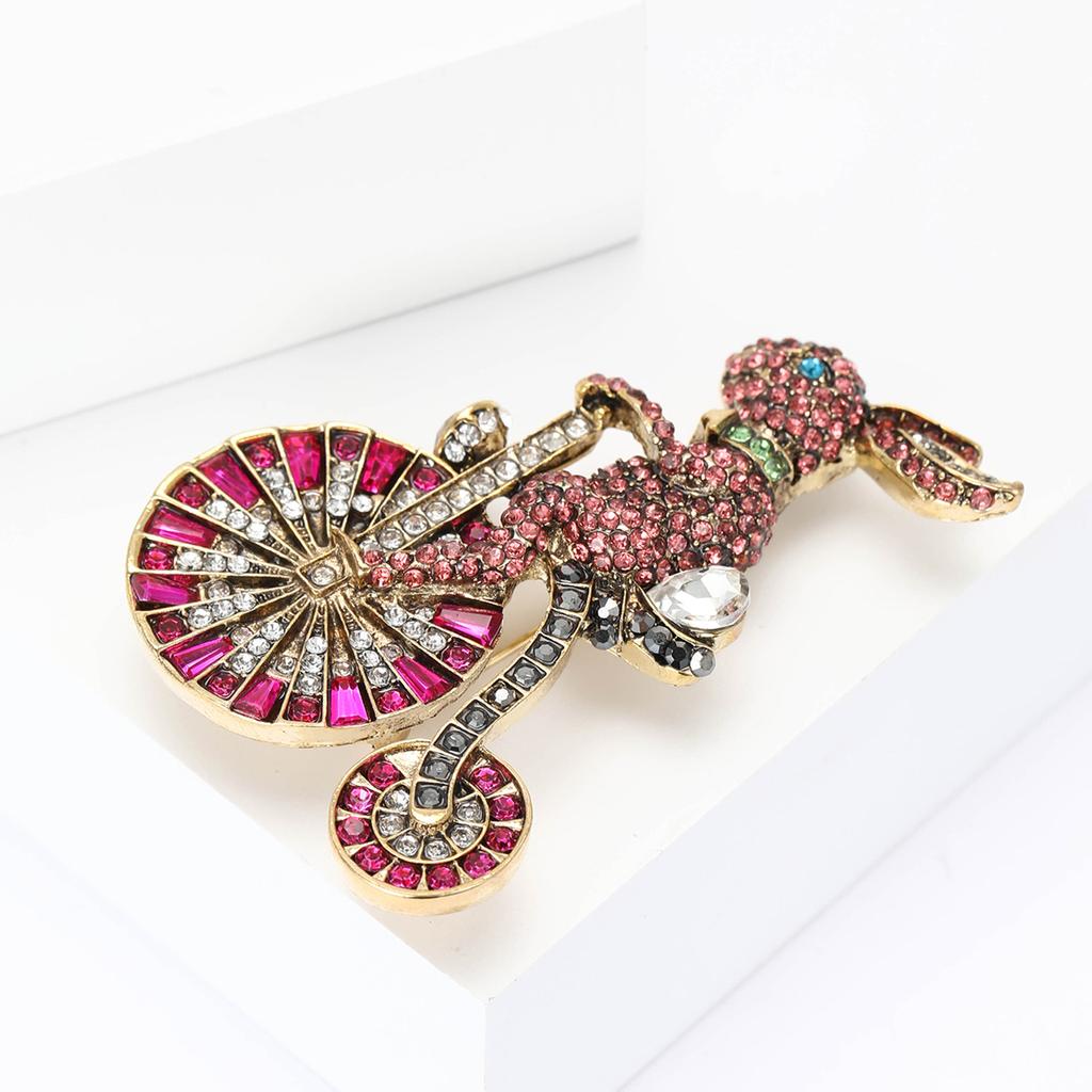 Creativ, dragut, strasuri, broșă de iepure pentru ciclism