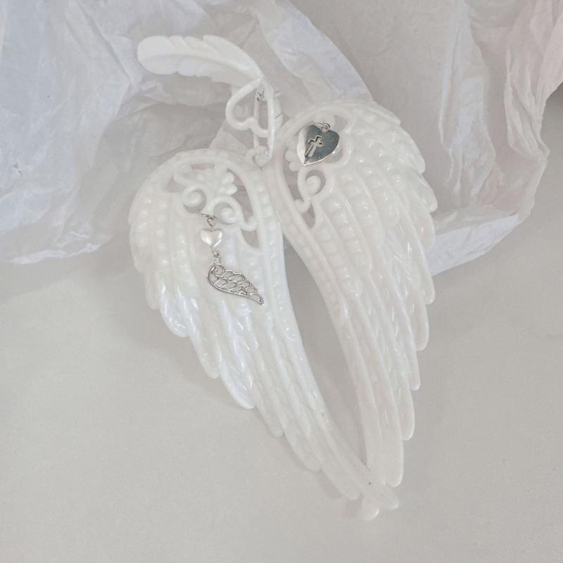 Handcrafted Feathered Wing Ornament For Bags Keys Versatile Plastic Alloy Keychain Accessory Unisex Present