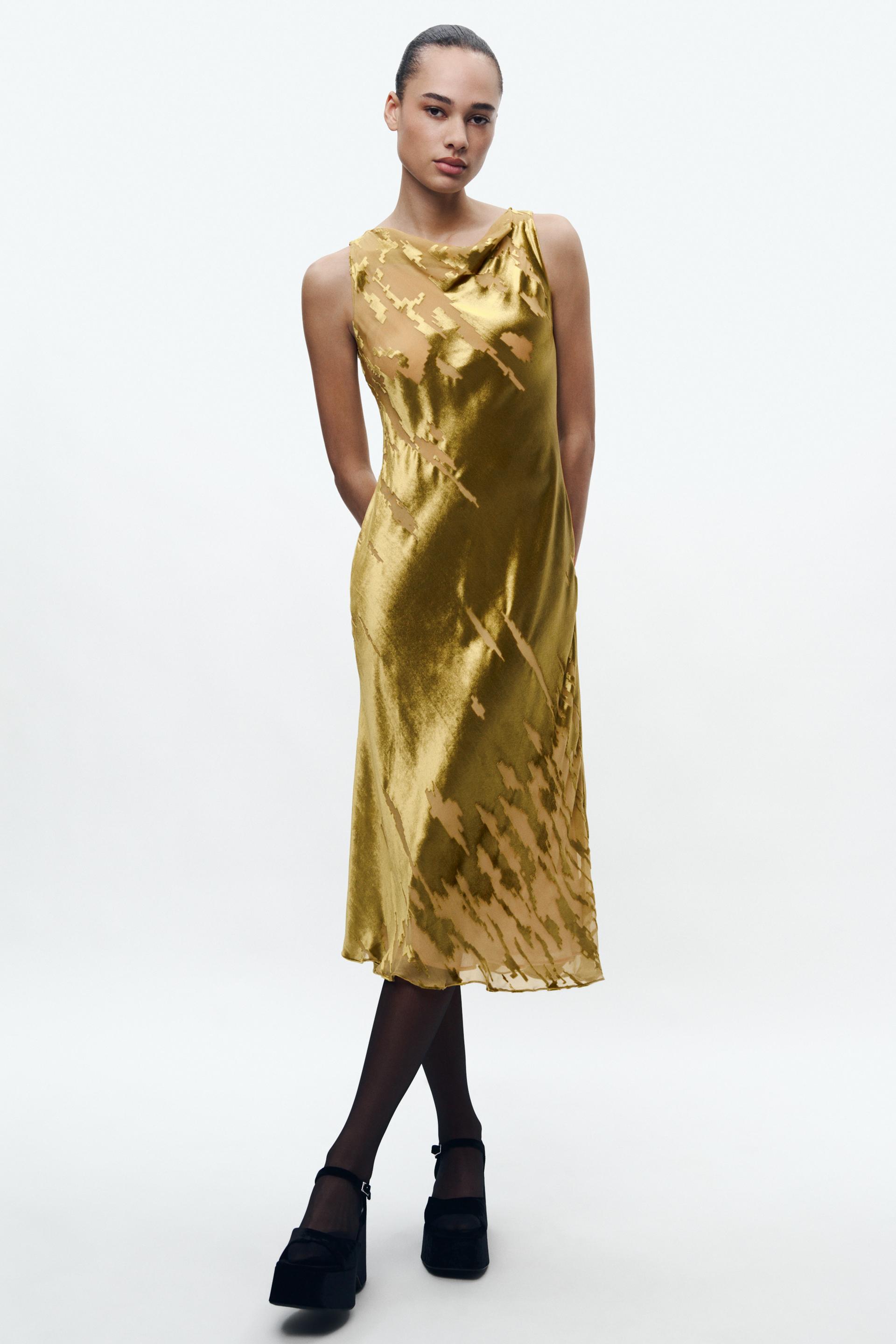 

БАРХАТНОЕ ПЛАТЬЕ МИДИ ZW COLLECTION