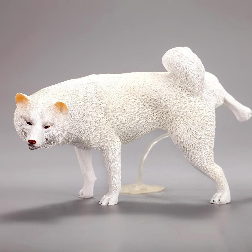 Shiba Inu Peeing Car Ornament – Creative Puppy Interior Decoration Gift