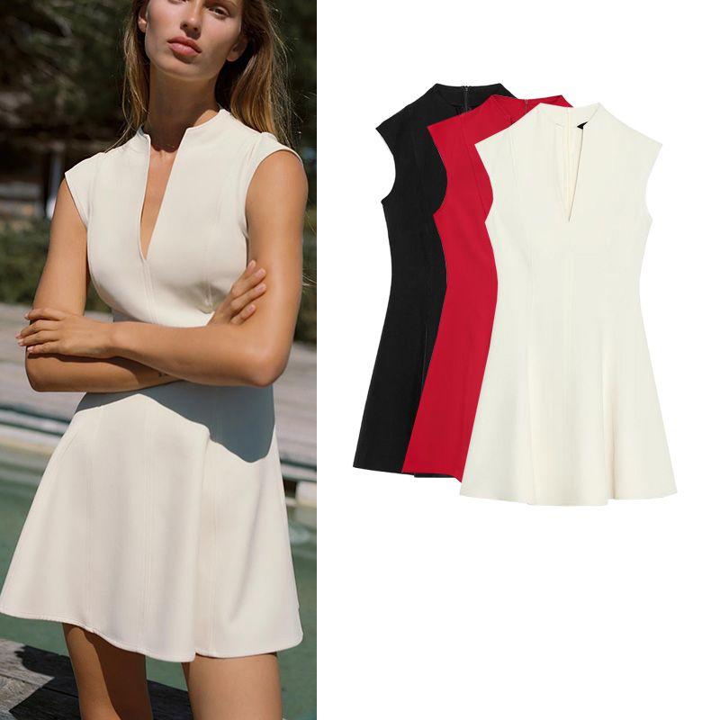 Summer Women's A- Line Hem Sleeveless Crepe V Neck Simple Graceful Mini Dress 2242620